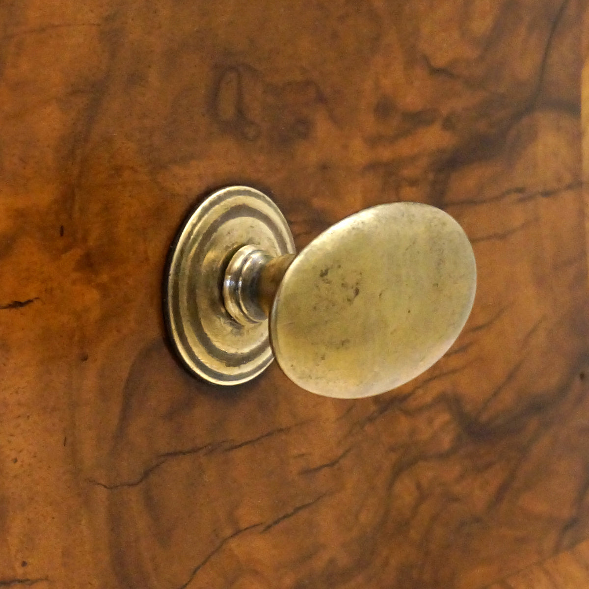 Small Italian Bombe Commode