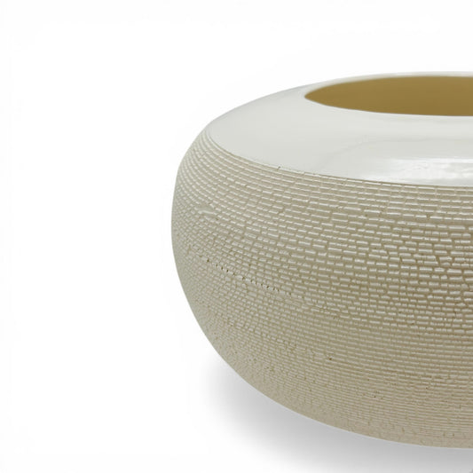 Round Porcelain Textured Vase