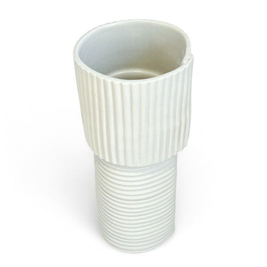 White Porcelain "Calpis" Vase - Tall