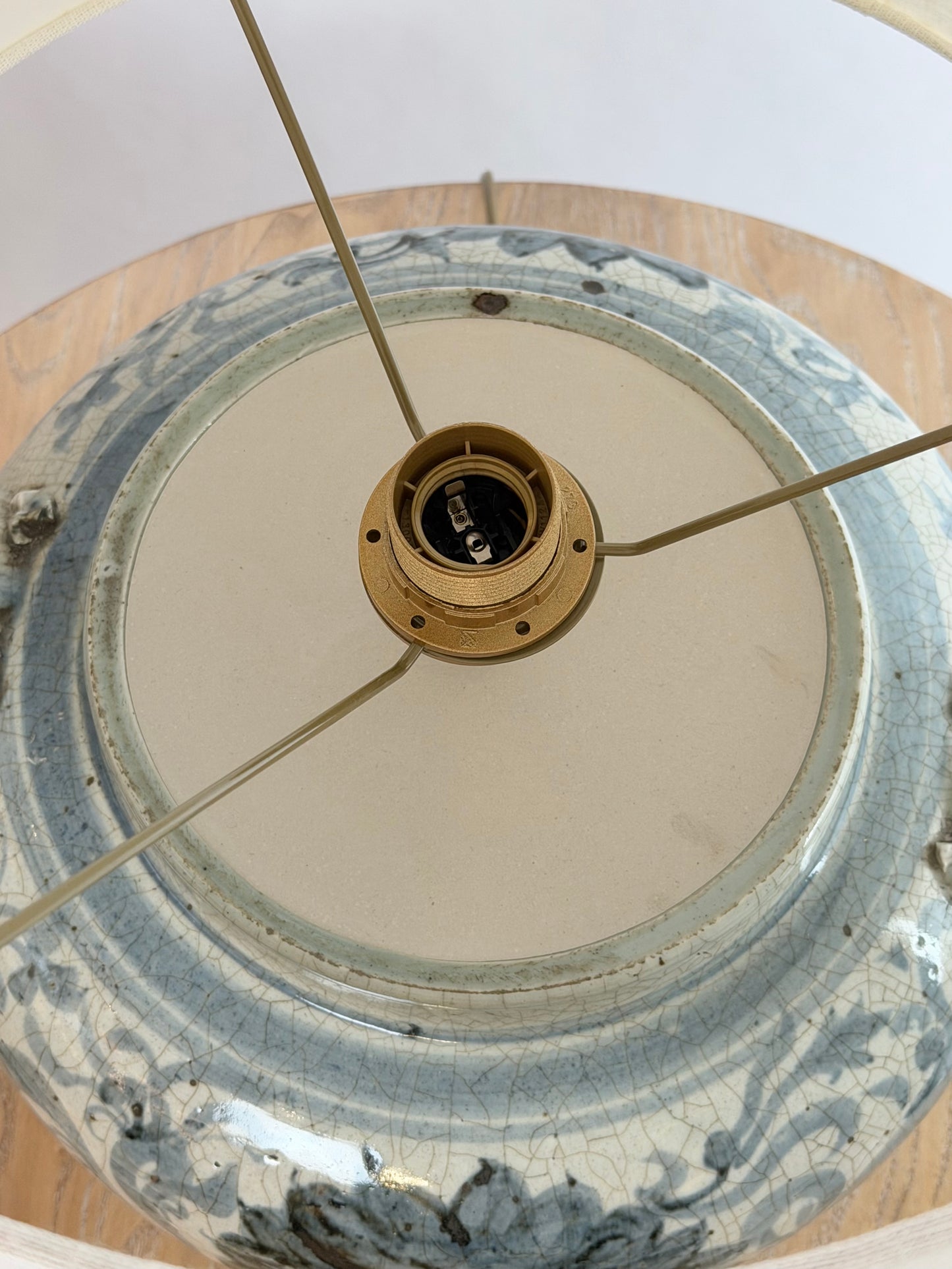 Blue and White Crackle Glazed Table Lamp