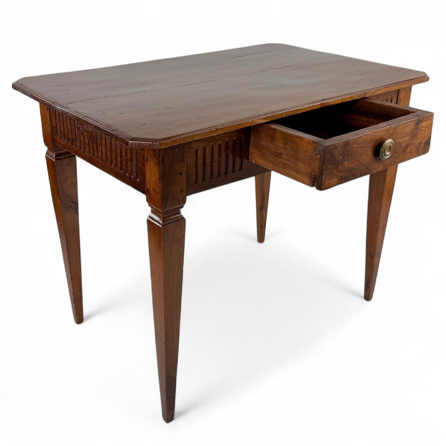 French 18th Century Ribbed Walnut Table