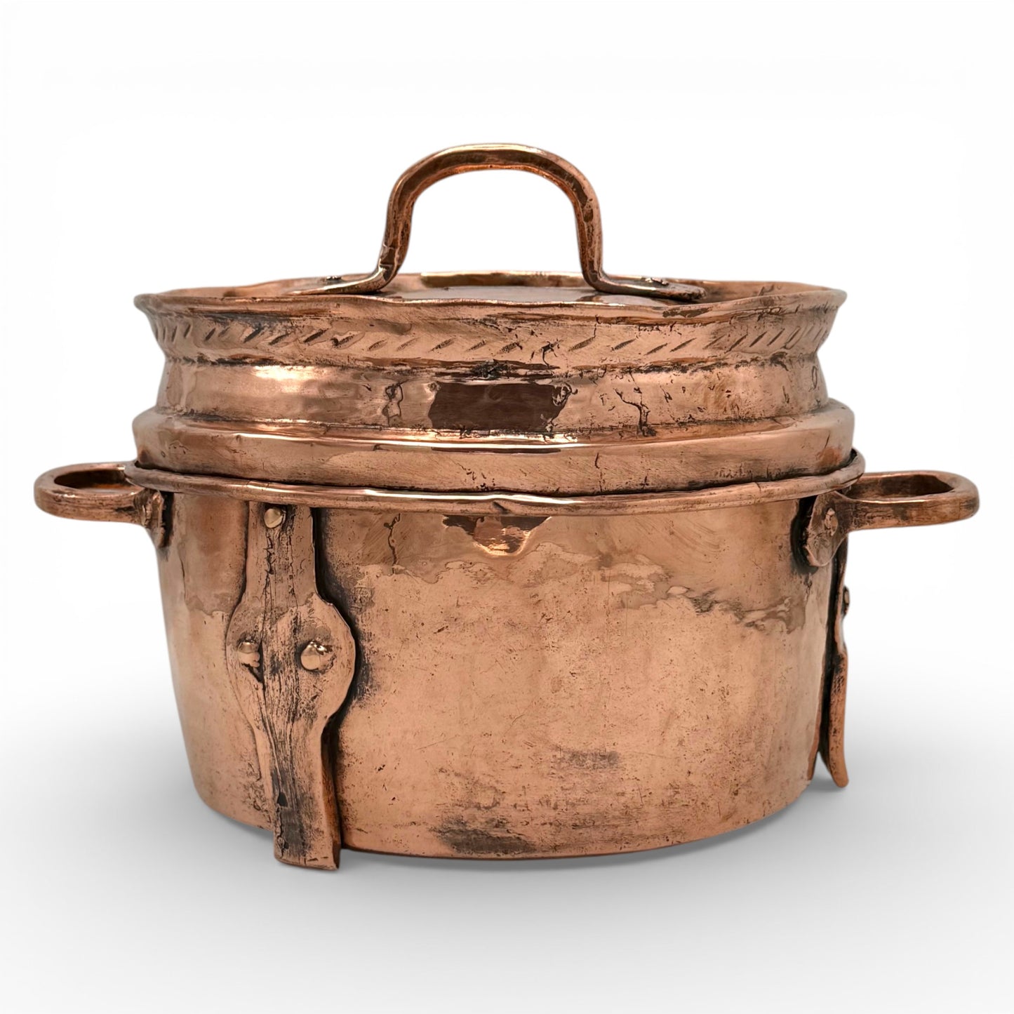 French 19th Century Hammered Copper Pot