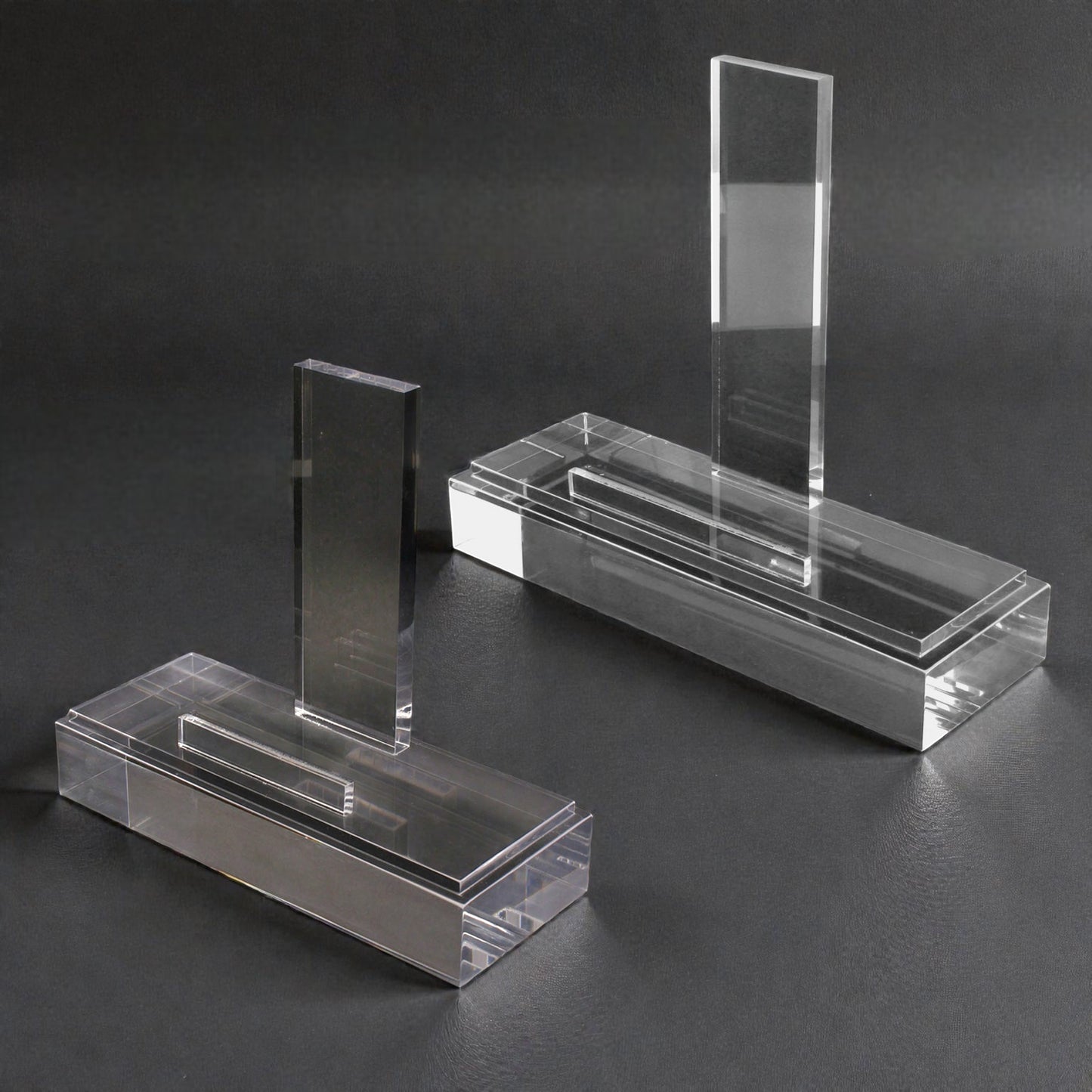 Lucite Table Top Art Easel - Small