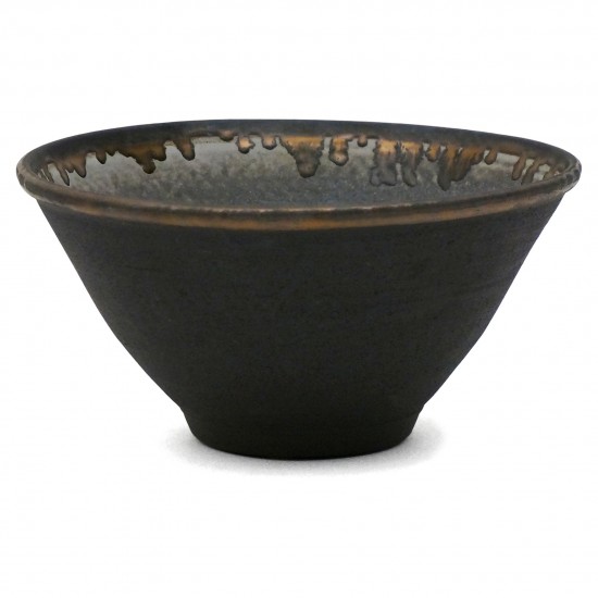 Black and Gray Bowl